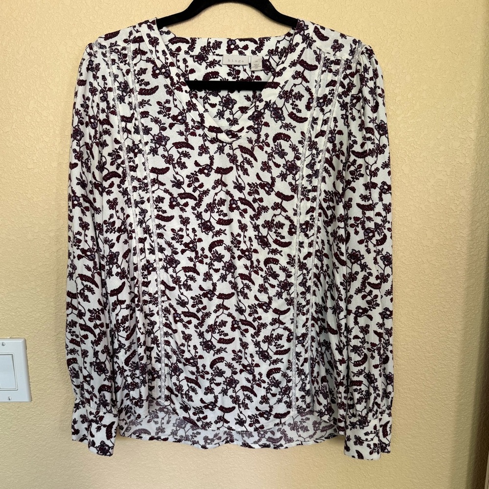 Hinge (purchased at Nordstrom) White and Burgundy Long Sleeve Blouse. Size M